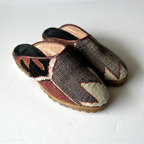 Authentic Wool Turkish Kilim Slides - Picture 8 of 10